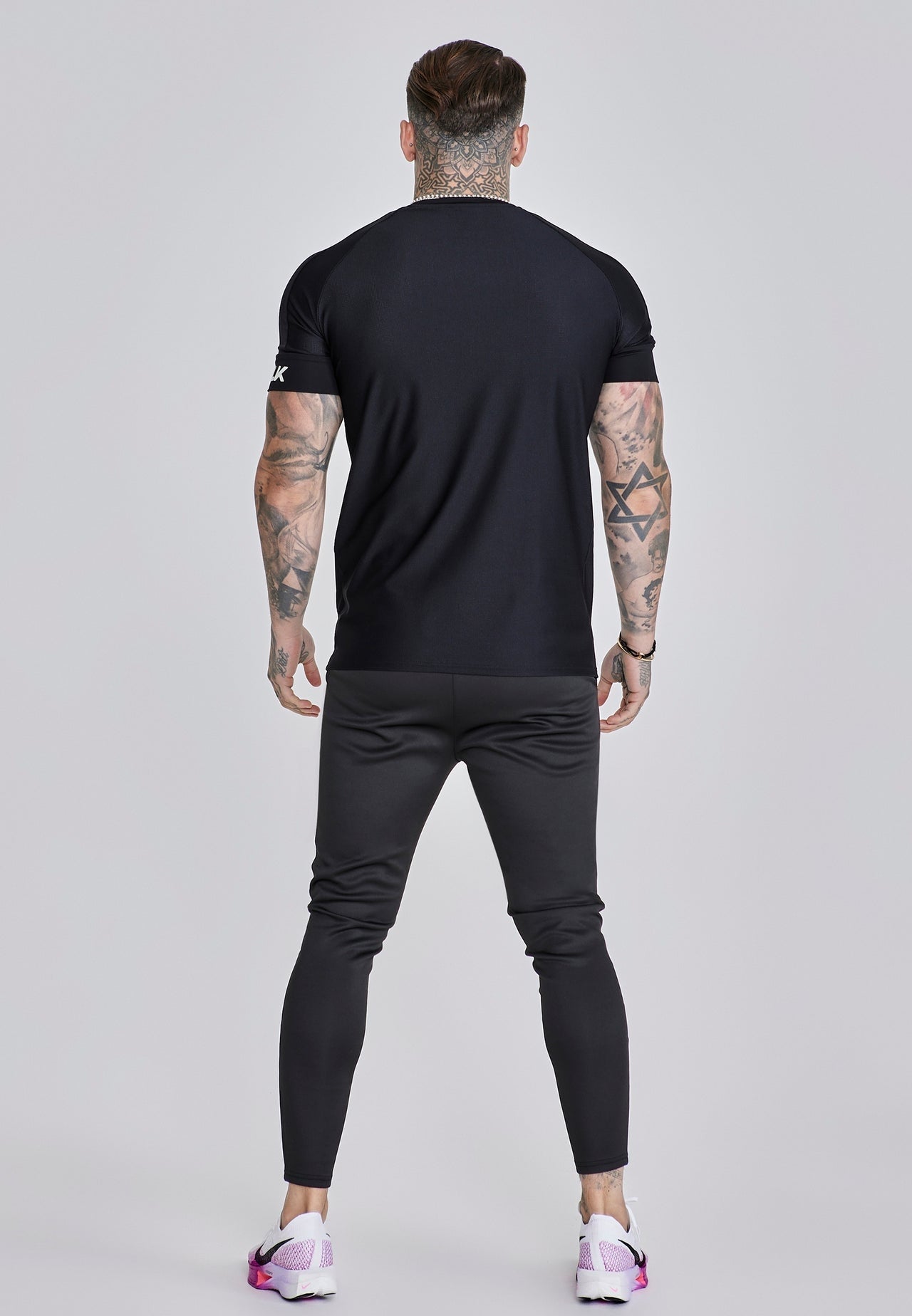 SIKSILK T-shirt męski czarny SS-27880 Tech T-shirt rozmiar S
