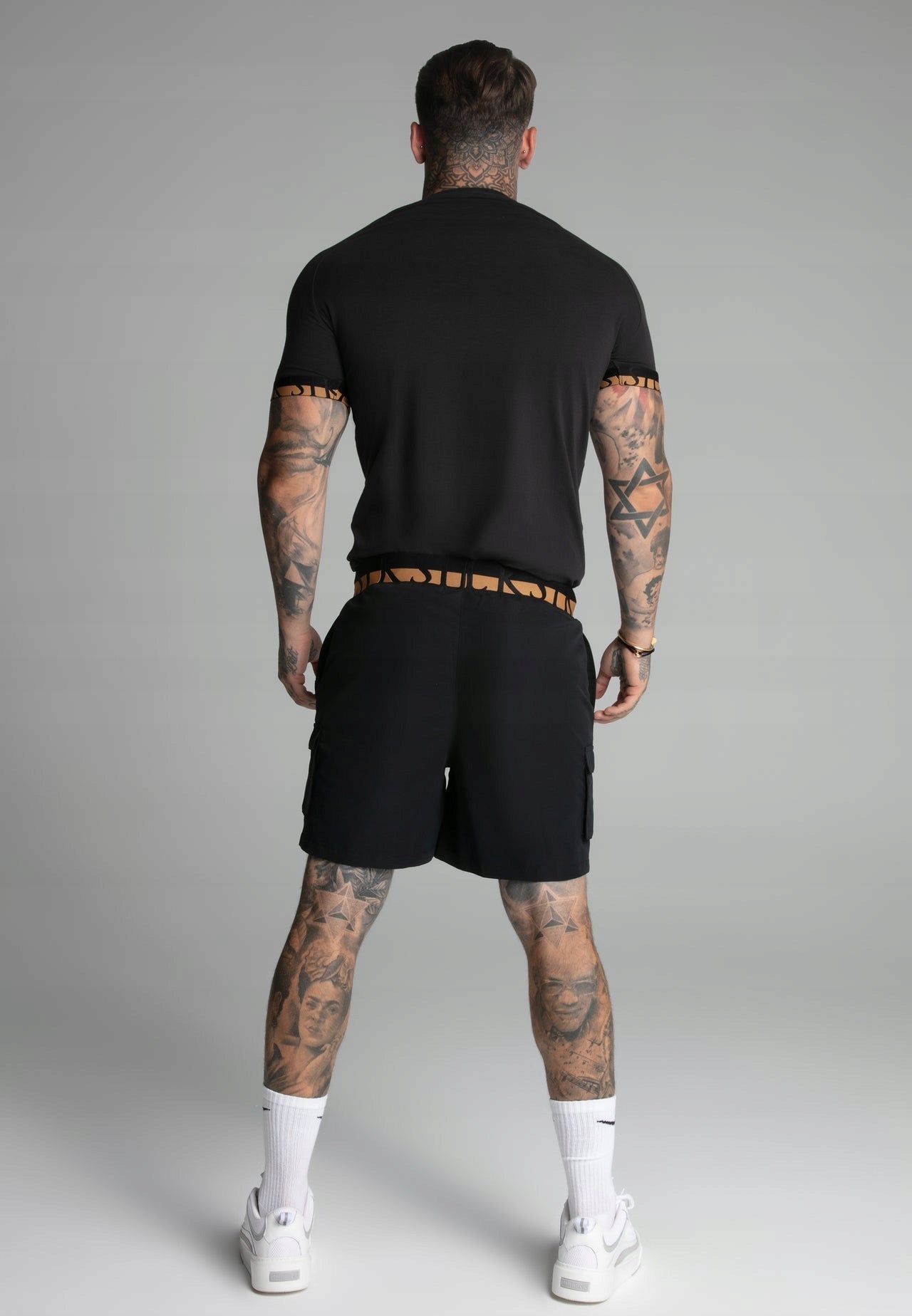 SIKSILK krótkie spodenki męskie czarne z siatką kąpielowe SS-27394 rozmi XL