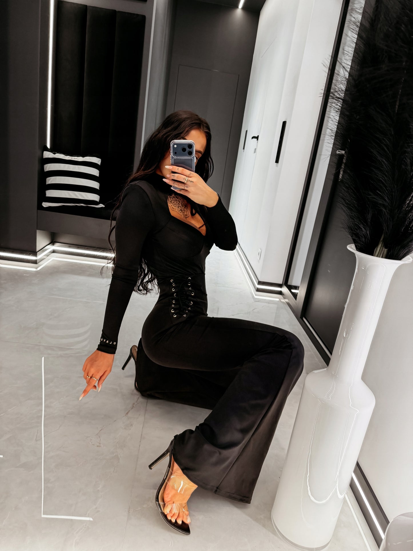 LEGGINSY DAMSKIE VEYA OLAVOGA CZARNY ROZMIAR XS dzwony