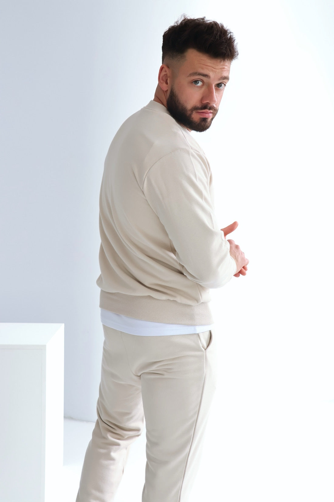 BRANDENBURG KOMPLET DRESOWY BG BASIC BEŻOWY DRES BLUZA SPODNIE BEŻ rozm. L