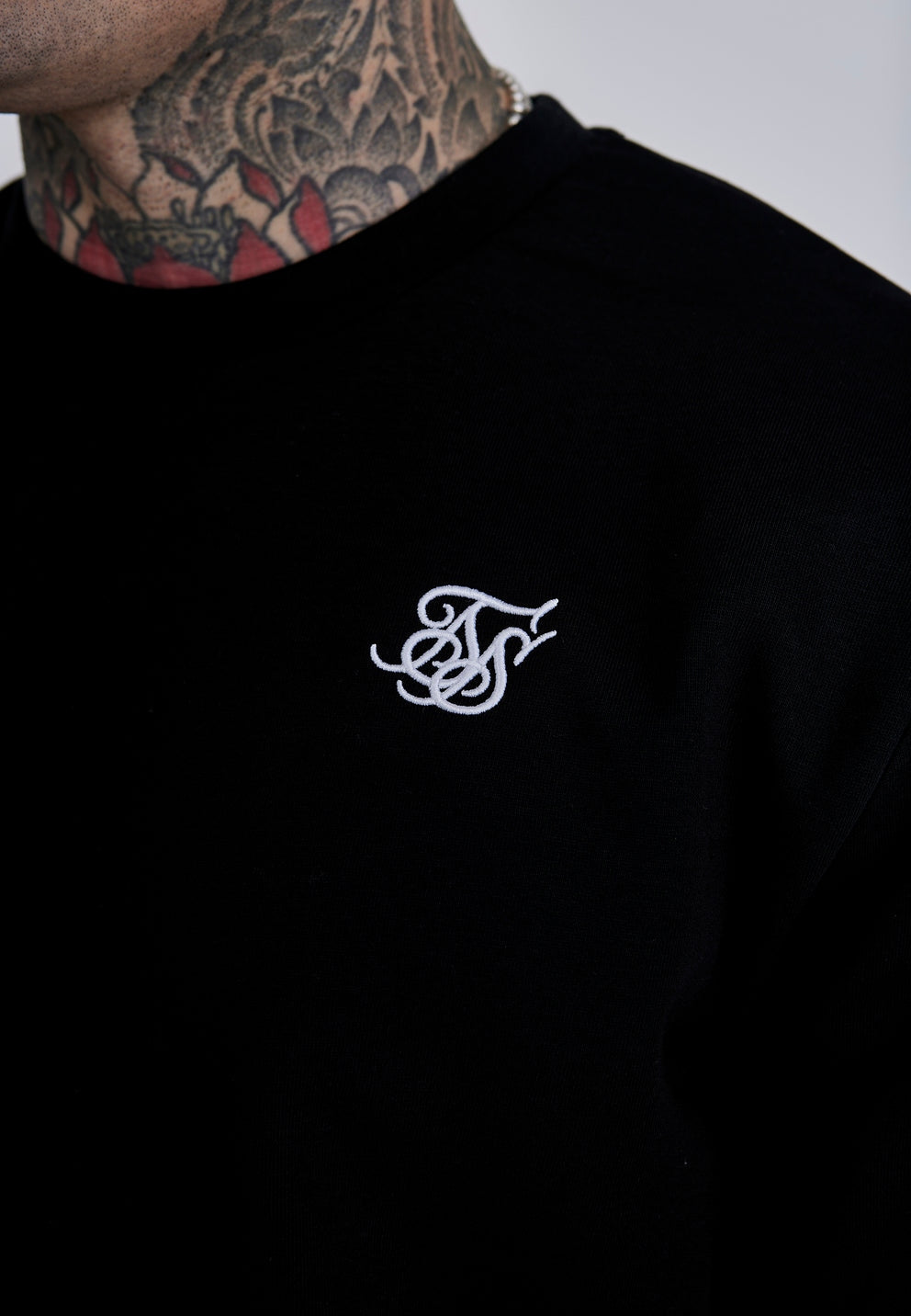SIKSILK Bluza bez Kaptura Essentials Sweater SS-28342 czarna L