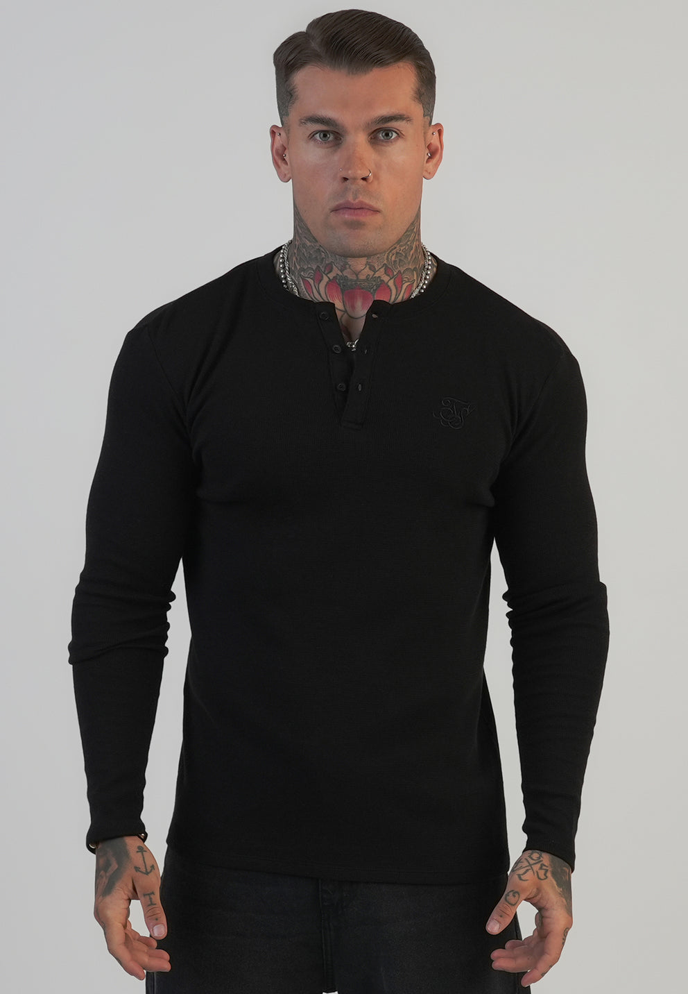 SIKSILK Koszulka czarna z długim rękawem SS-27976 Henley T-Shirt