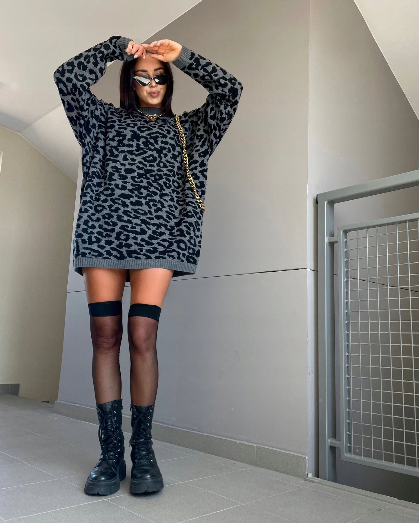 LA MILLA Sweter oversize Panterka Grey rozmiar uniwersalny LaMilla