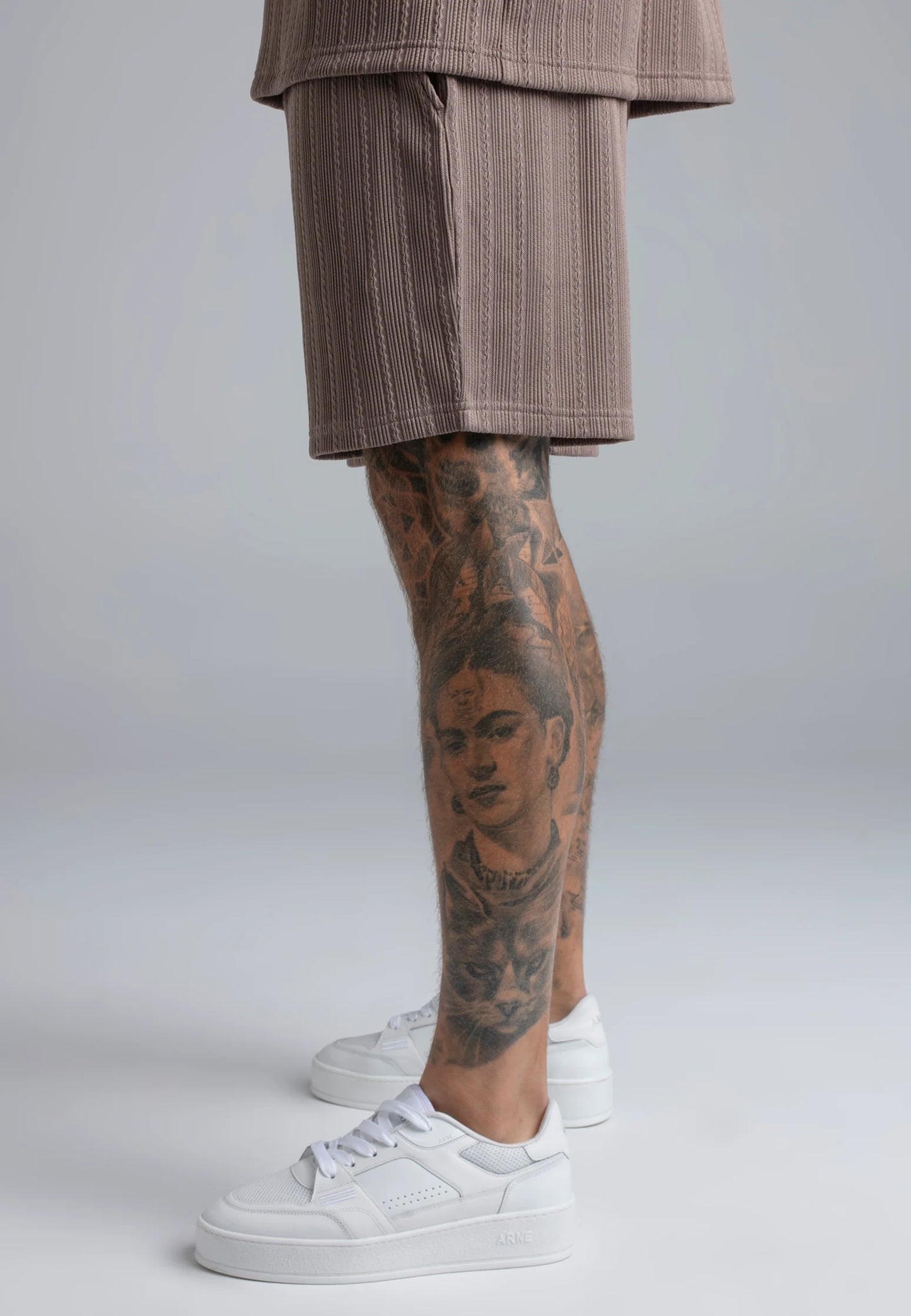 SIKSILK Spodenki męskie brązowe Textured Shorts SS-29077 rozmiar XL