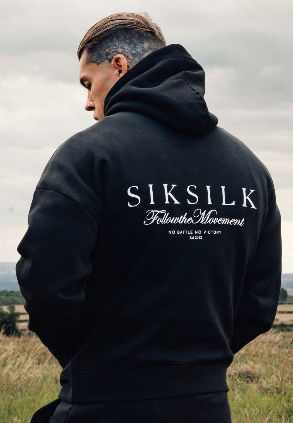Siksilk Graphic Hoodie SS-28768 Bluza z Kapturem Oversize czarna M