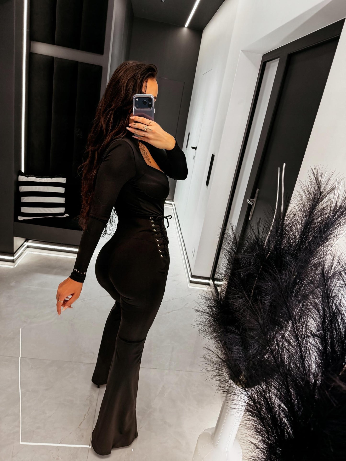 LEGGINSY DAMSKIE VEYA OLAVOGA CZARNY ROZMIAR XS dzwony