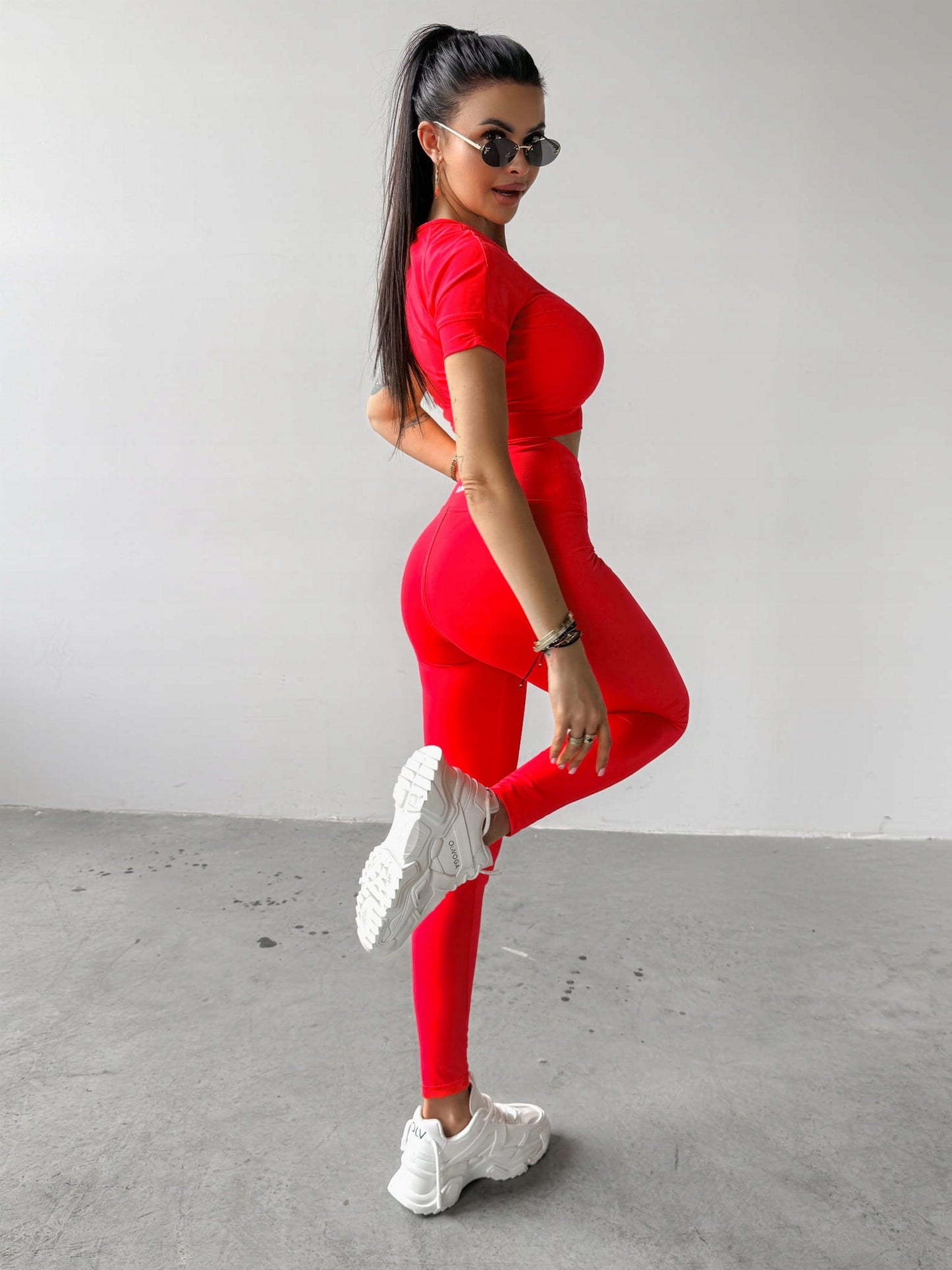 OLAVOGA KOMPLET TOP I LEGGINSY O LA VOGA TOP LEGGINSY ADD KORAL rozmiar M