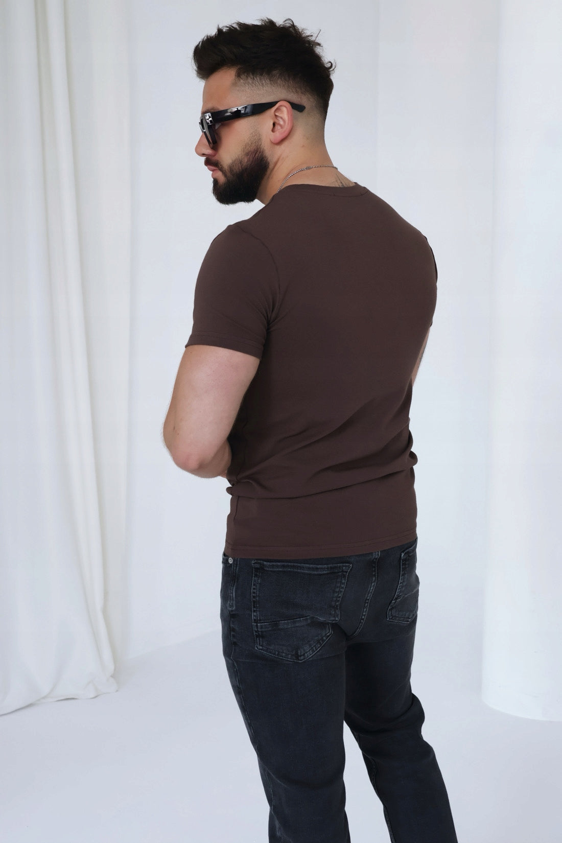 Brandenburg Couture T-SHIRT MĘSKI BG BOND | CZEKOLADA brązowy rozmiar L