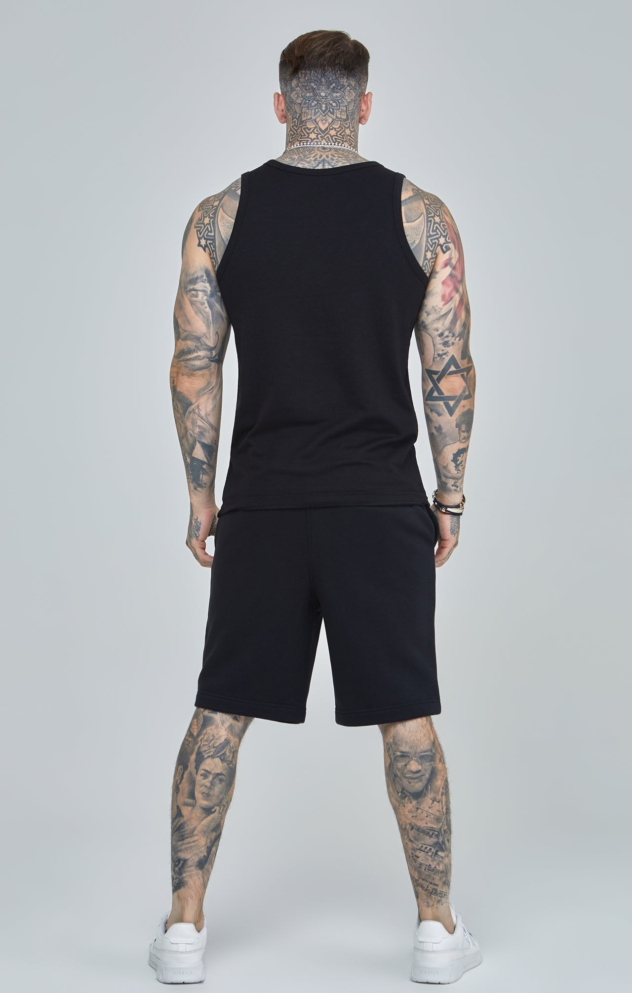 SIKSILK krótkie spodenki męskie czarne SS-24867 rozmiar XL