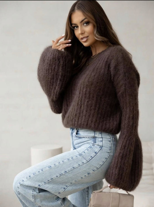 Sweter moherowy dzwonek czekoladowy 80% kid moher rękaw kielich