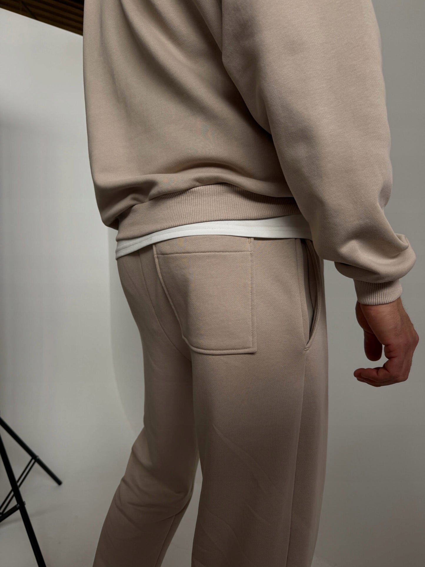 KOMPLET MEN BEŻ LA MANUEL ROZMIAR S/M LAMANUEL BLUZA SPODNIE BASIC