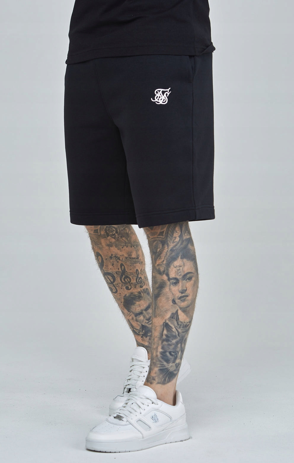 SIKSILK krótkie spodenki męskie czarne SS-24867 rozmiar M