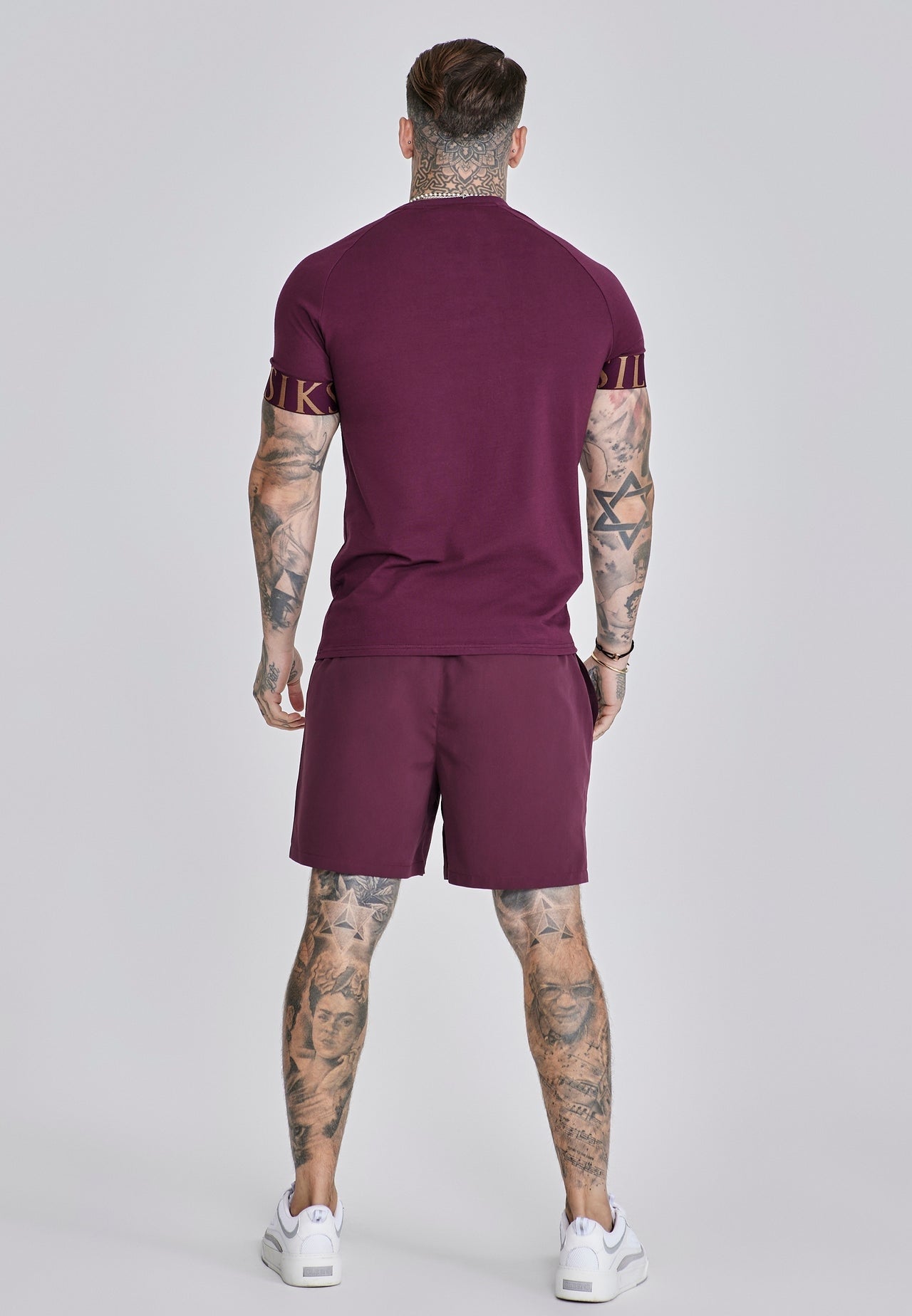 SIKSILK T-shirt męski bordowy burgund SS-27660 Tech T-shirt rozmiar M
