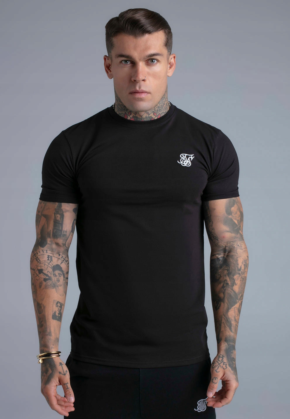 SIKSILK T-Shirt męski czarny klasyczny Essentials T-Shirt SS-28541 r. XL